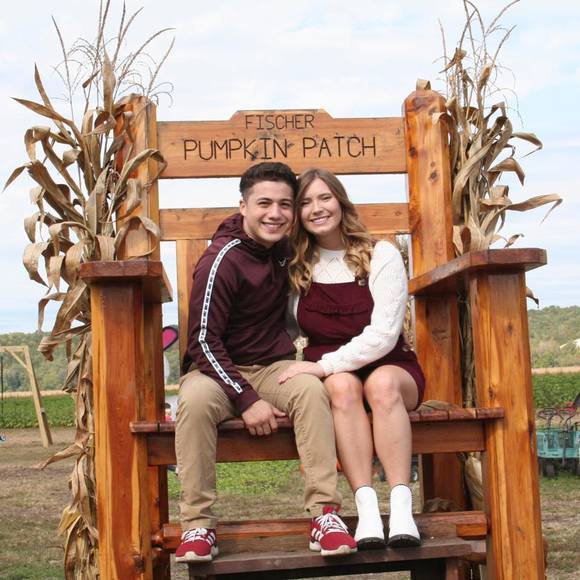 Meet your Posher, Kailey - Picture 1 of 1